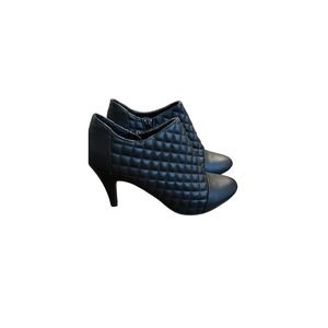 Womens Rampage Bruno Quilted Bootie  Size 9